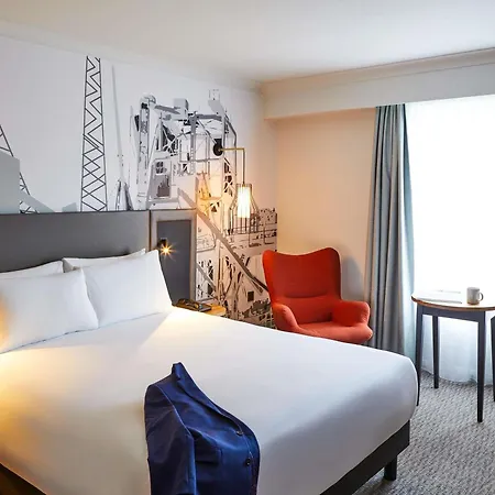 Mercure Cardiff-2