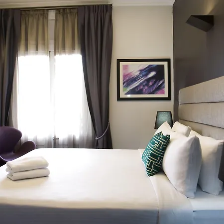 Hotel Challis Potts Point-2