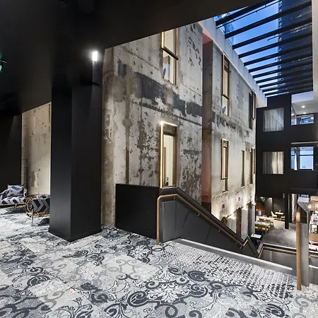 The Melbourne Hotel-3