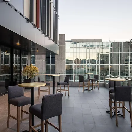 Vibe Hotel Hobart-3