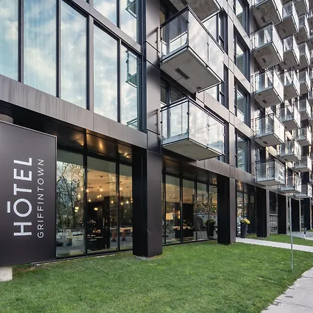 Griffintown Hotel-2