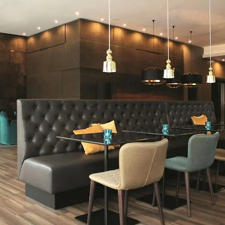 Motel One Manchester-Piccadilly-3