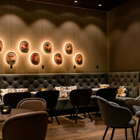 Motel One Manchester-St. Peter'S Square-3