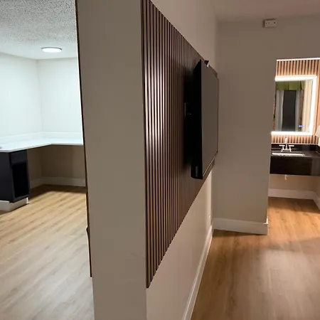 Surestay By Best Western Irving Grapevine Dfw North-3