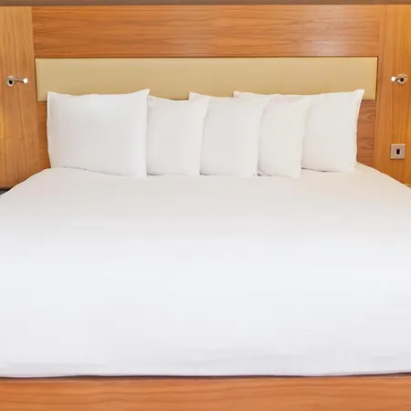 Hilton London Olympia-2
