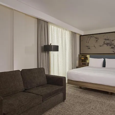 Doubletree By Hilton Hull-2