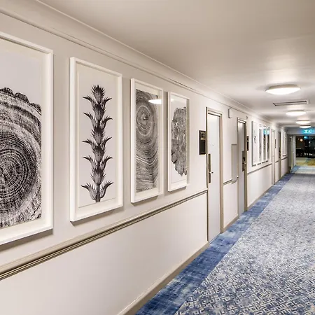 Crowne Plaza Manchester Airport By Ihg-3