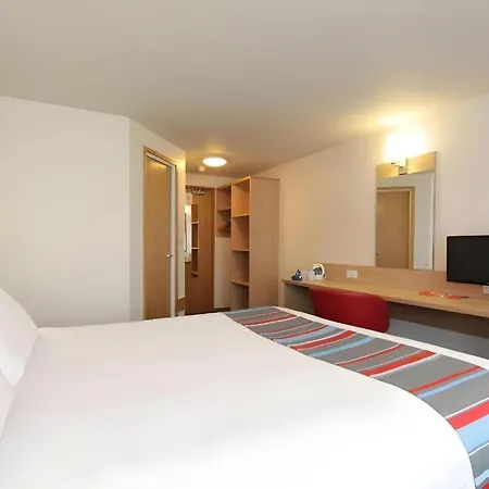 Travelodge Birmingham Central-3