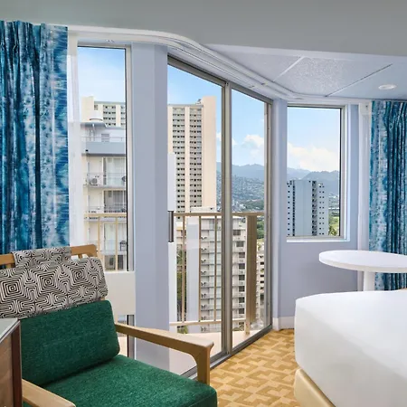 Waikiki Malia-2
