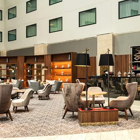 Crowne Plaza London Heathrow T4 By Ihg-3