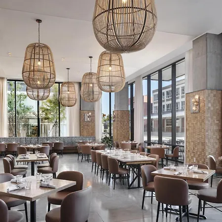 Hyatt Centric Downtown Nashville-3