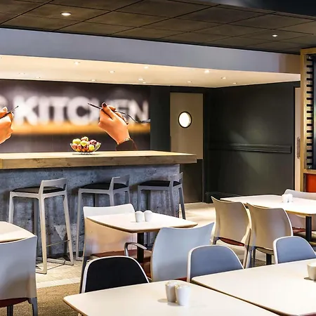 Ibis Leeds Centre Marlborough Street-2