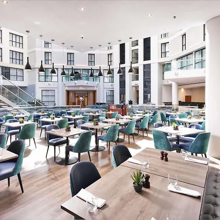 Sofitel London Gatwick-2