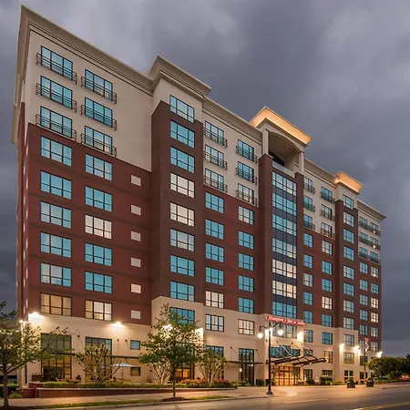 Hampton Inn & Suites National Harbor/Alexandria Area-3