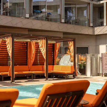 Shore Hotel-3