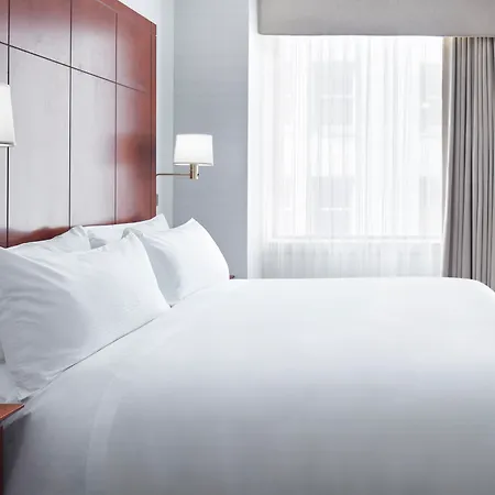 Central Loop Hotel-3