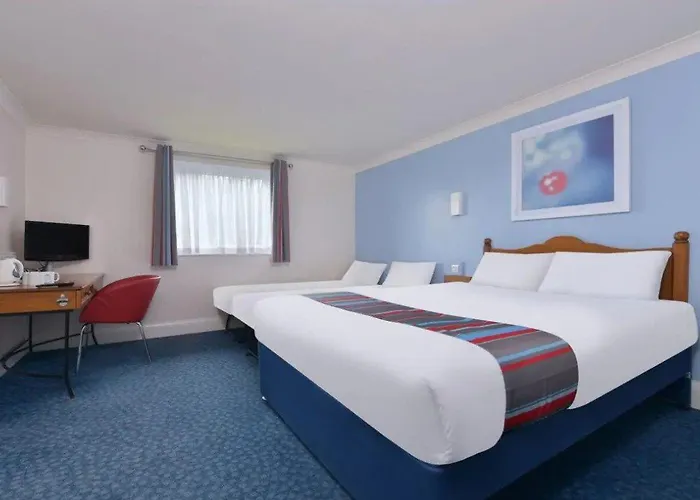 Travelodge Cardiff Airport Hotel Barry