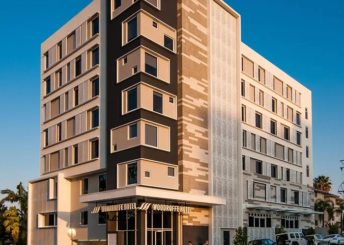 Woodroffe Hotel Gold Coast