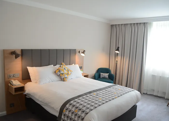 Holiday Inn London - Gatwick Airport By Ihg Horley 