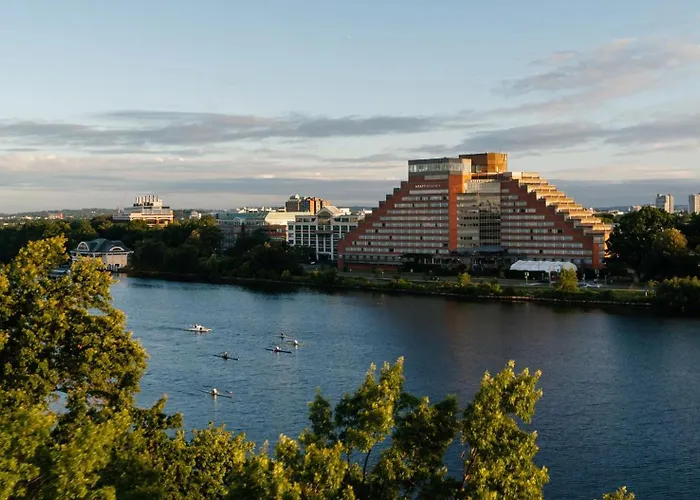 Hotels with ParkingHyatt Regency Boston/Cambridge