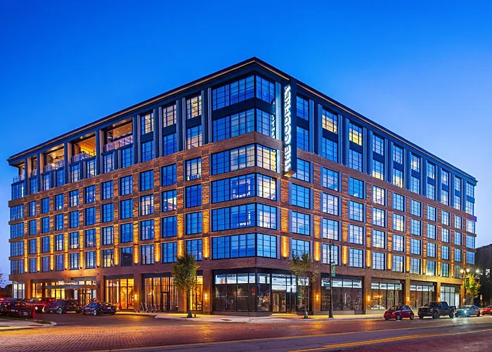 The Godfrey Detroit, Curio Collection By Hilton Hotel
