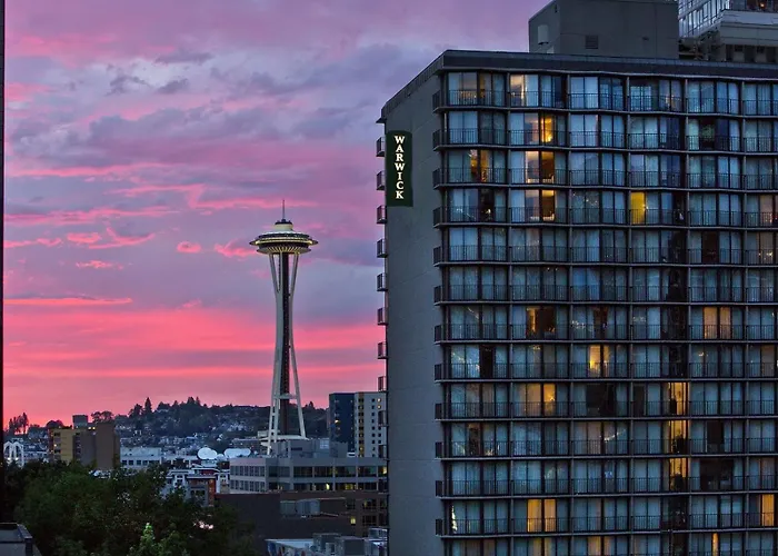 Hotels with ParkingWarwick