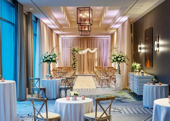 Hotels with ParkingColee, Atlanta Buckhead, Autograph Collection