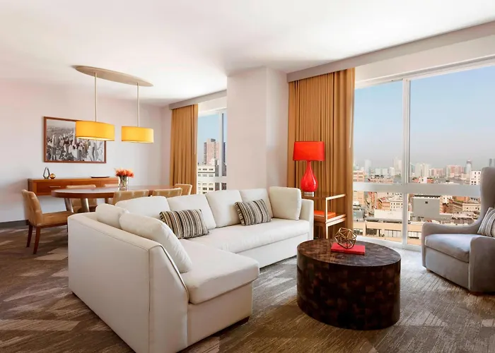 Hotels with ParkingSheraton Tribeca New York