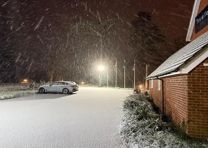 Trivelles Gatwick Hotel & Airport Parking Crawley 