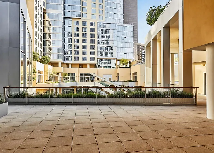 Hotels with ParkingConrad