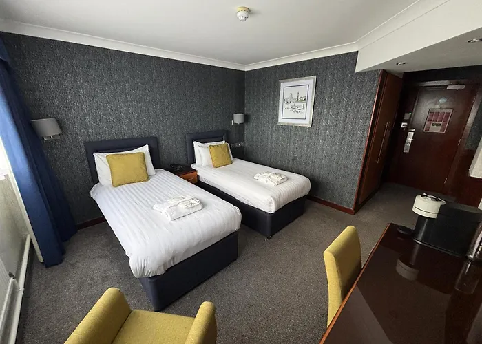 The Liner At Liverpool