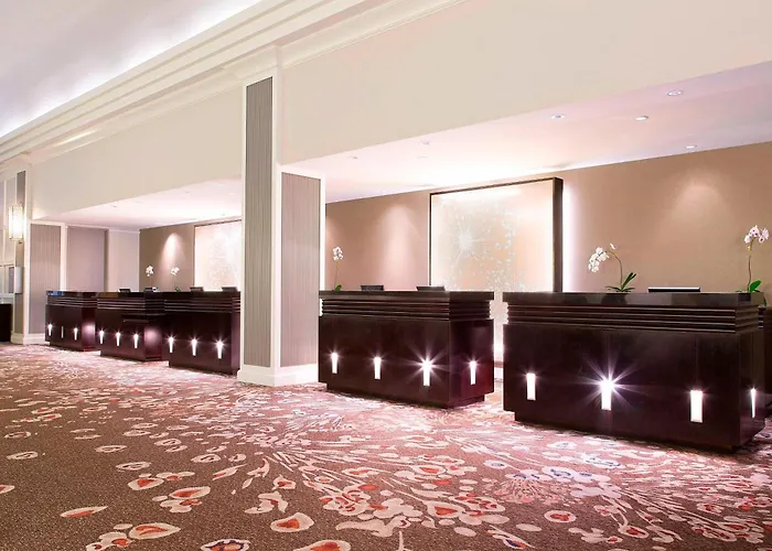 Hotels with ParkingWestin O'Hare