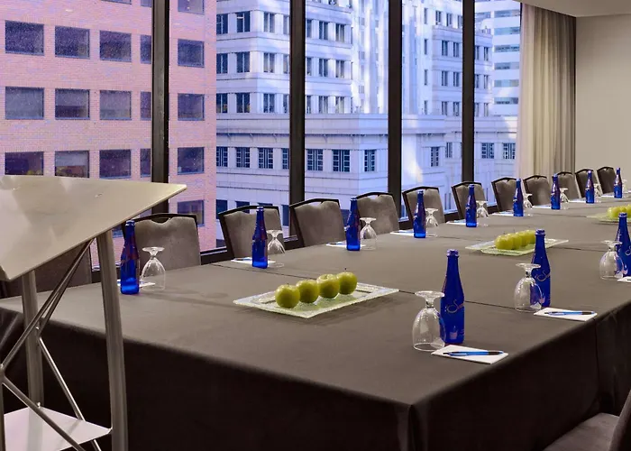 Hotels with ParkingSonesta Philadelphia Rittenhouse Square