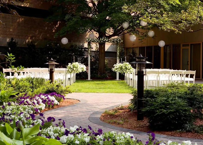 Hotels with ParkingHyatt Regency Boston/Cambridge