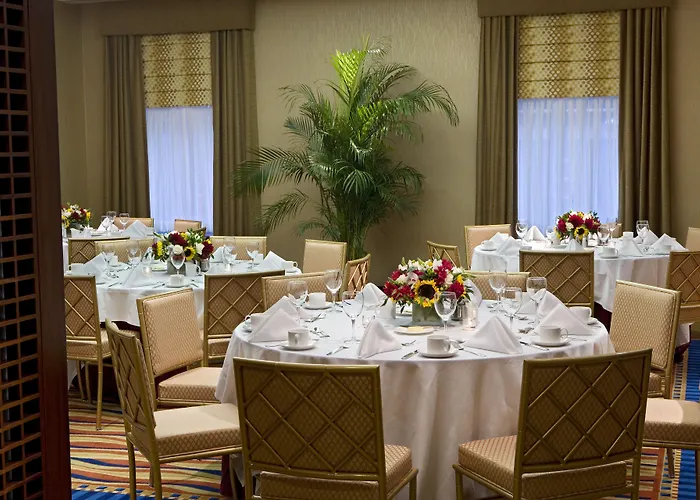 Hotels with ParkingMillennium Broadway Times Square