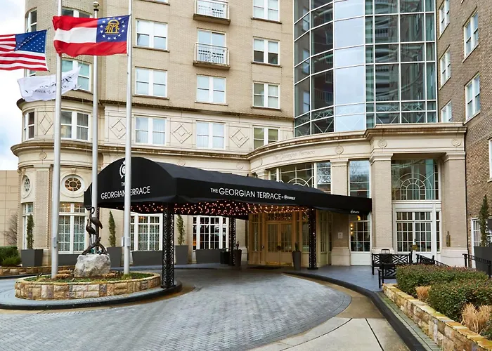 Hotels with ParkingGeorgian Terrace