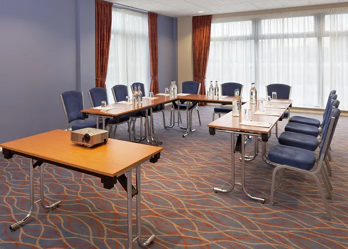 Holiday Inn Express Leicester City By Ihg