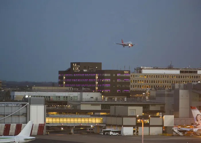 Bloc Hotel London Gatwick Airport Horley 