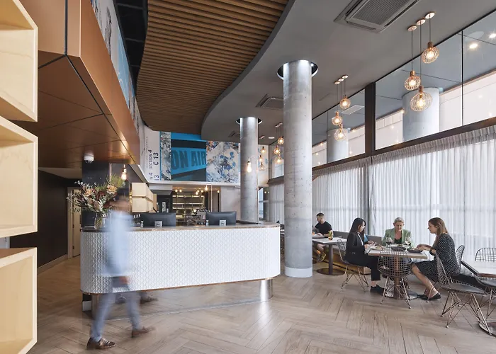 Rydges Perth Kings Square Hotel