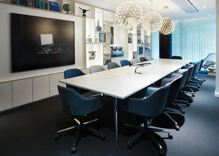 Hotels with ParkingCitizenm Washington Capital