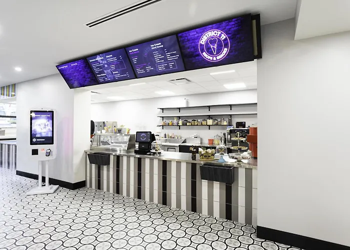 Hilton Niagara Falls/ Fallsview Hotel And Suites