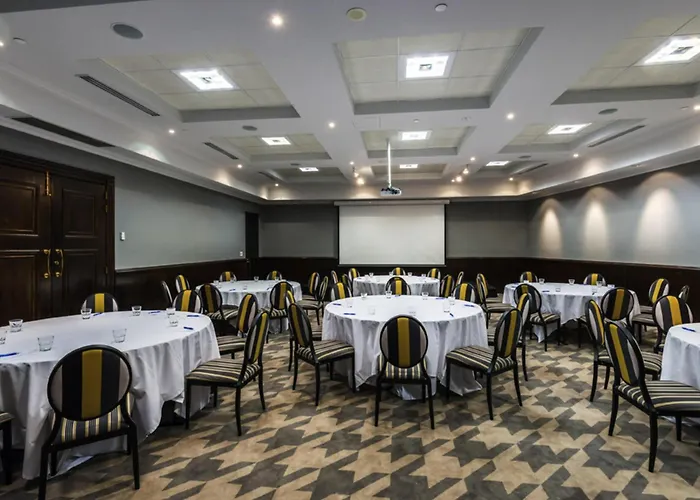 Mantra On Queen Brisbane