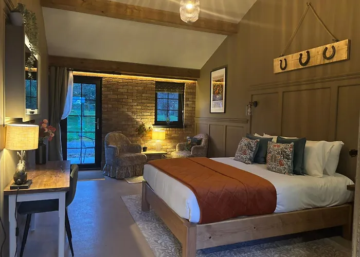 Accommodation Bristol Airport Redhill 