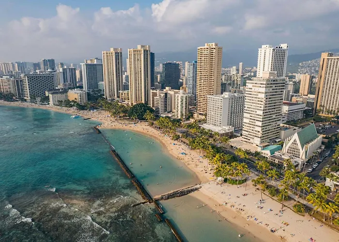 Waikiki Circle Hotel By Castle Honolulu