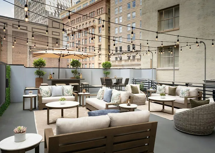 Renaissance New Orleans Pere Marquette French Quarter Area Hotel