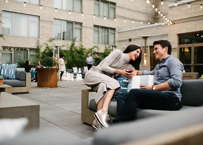 The Duniway Portland, A Hilton Hotel